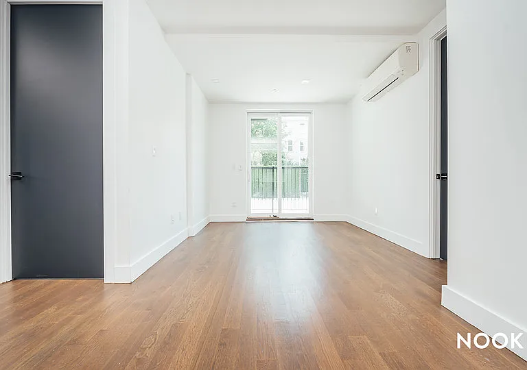 119 Clifton Pl #1C — Photo 3