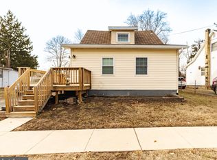 411 Pine Ave, Deptford, NJ 08096