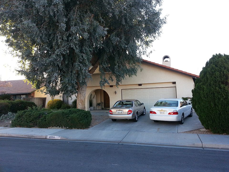 1st image of 42255 Santiago Dr
