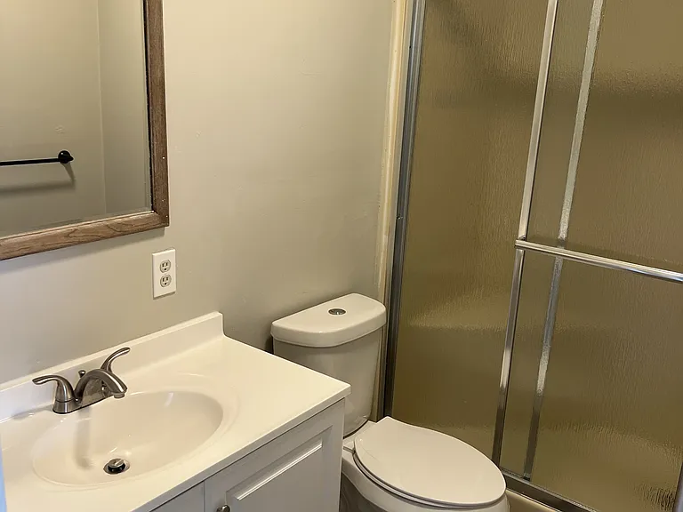 115 Forest Ave #103 — Photo 8
