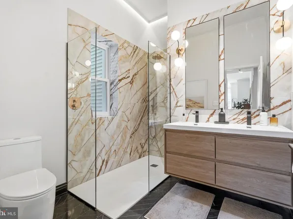 1328 Maryland Ave NE APT 2, Washington, DC 20002