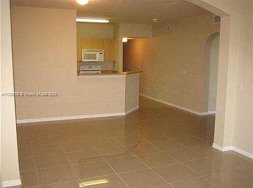 1st image of 2303 Belmont Ln #2303