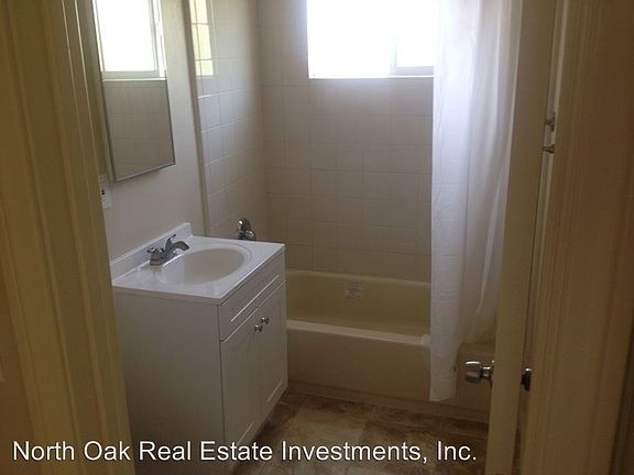 4th image of 708 Venice Way APT 18