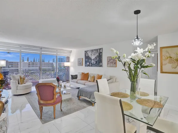 18041 SE Biscayne Boulevard #503, Aventura, FL 33160