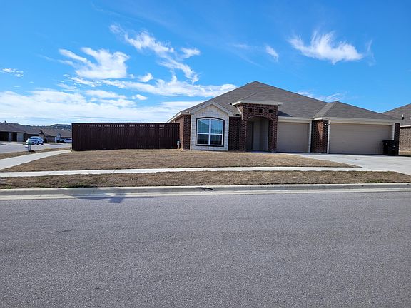 2nd image of 6811 Black Springs Dr
