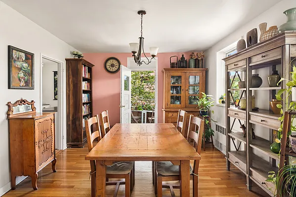 Sold by Douglas Elliman | media 18