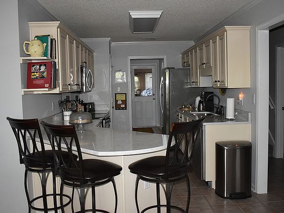 breakfast bar