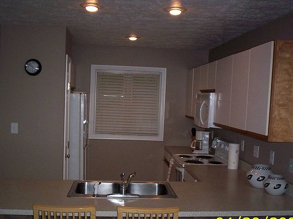 5th image of 1835 E Eagle Bay Dr