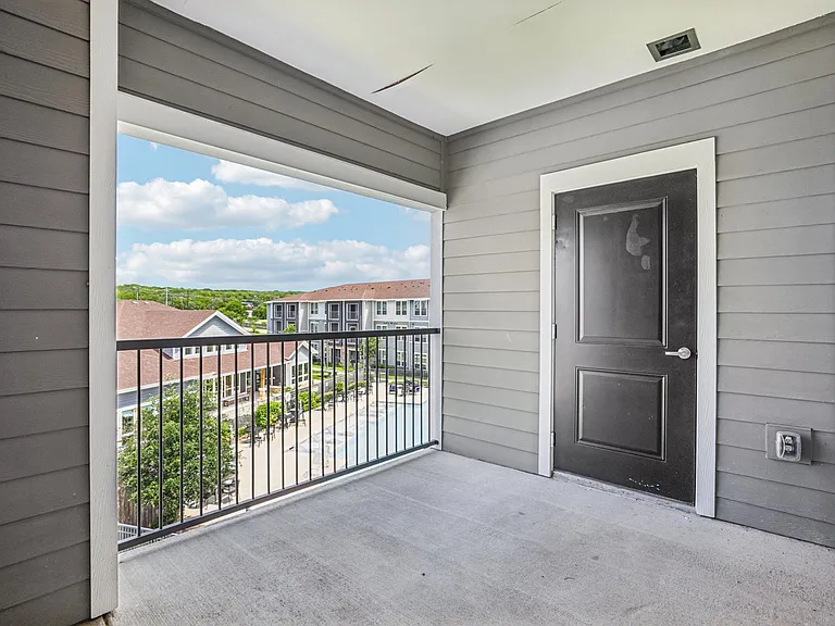 Limestone Ridge — Photo 106