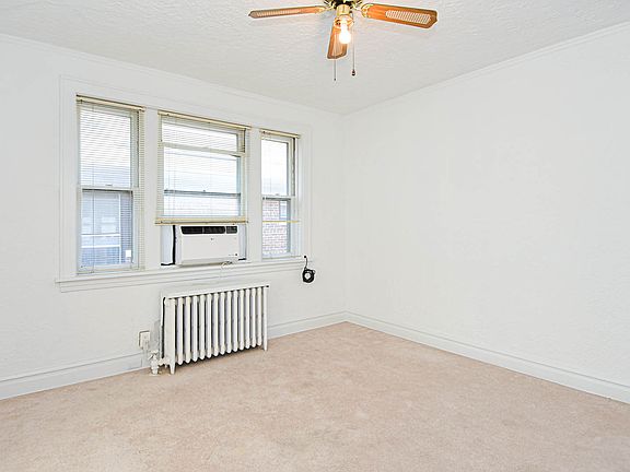 2nd image of 1071 Terrace Dr #A