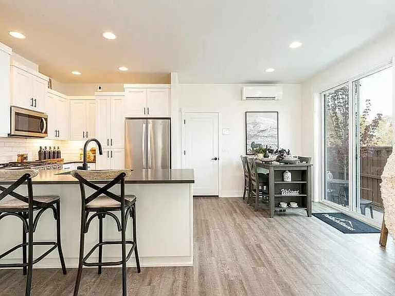 3062 Torreo Pl #3 — Photo 1