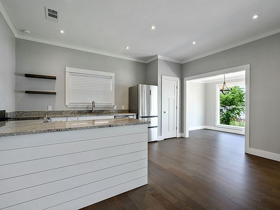 430ForestLane5.jpg