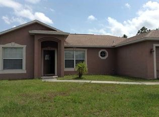 5215 NW Bengal St, Port Saint Lucie, FL 34983