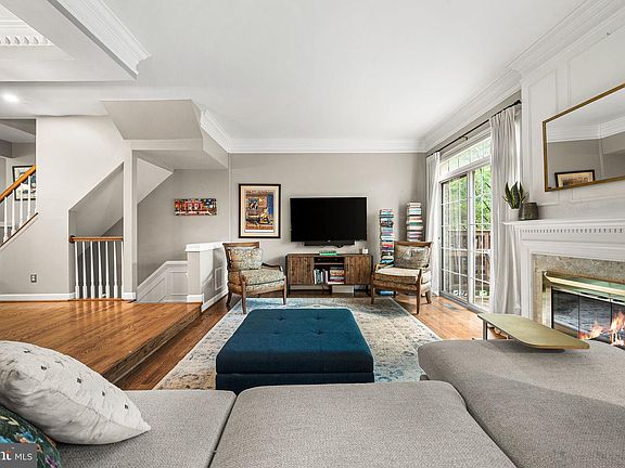 4th image of 4668 Kell Ln