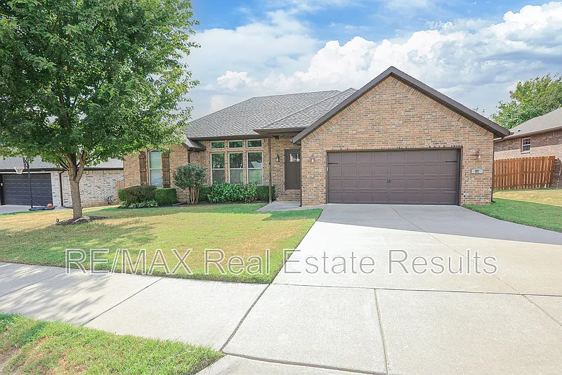 Sand Springs — Photo 2