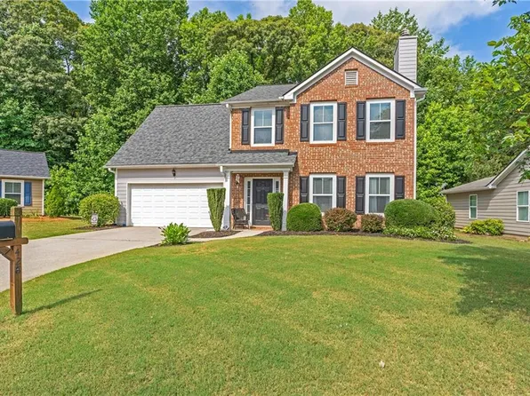 428 Walnut Woods Dr, Braselton, GA 30517