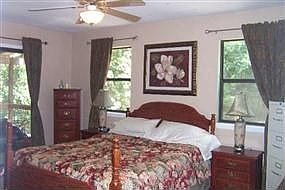 5th image of 334 Hickorywood Dr