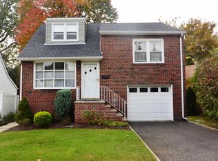 764 Hamilton Ave, Ridgefield, NJ 07657