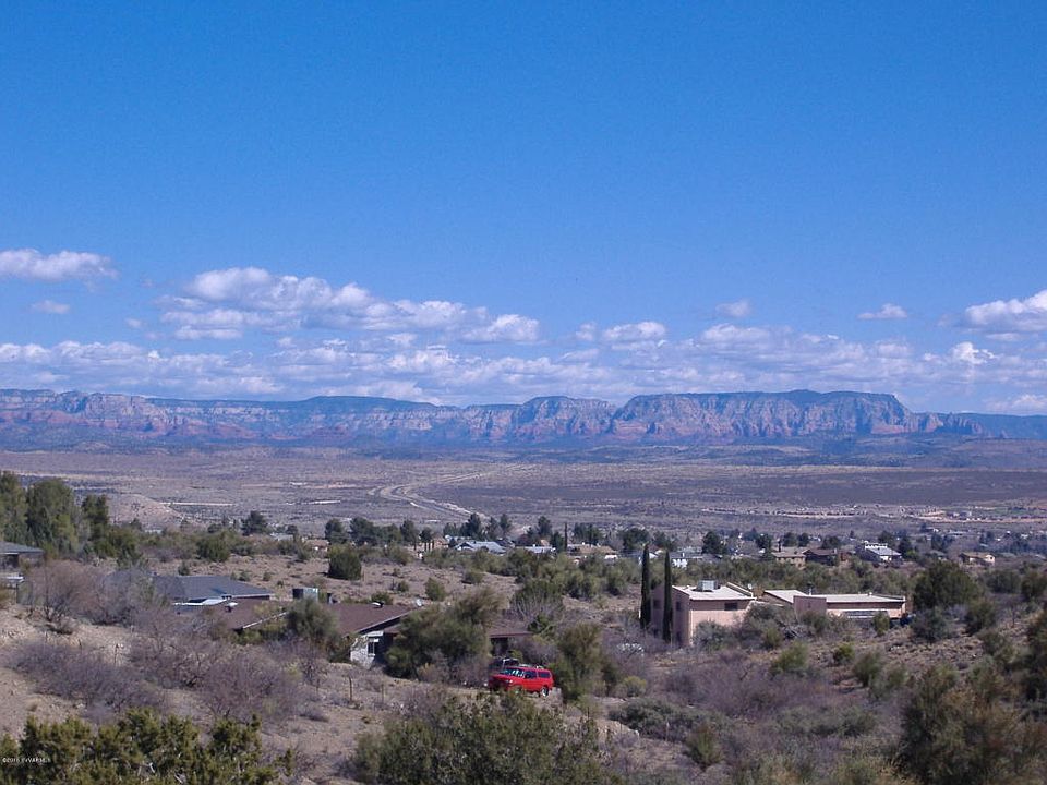 1st image of 1370 E Diamondback Dr