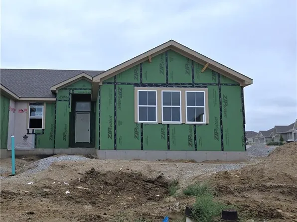 14550 Amanda Ln, Basehor, KS 66007