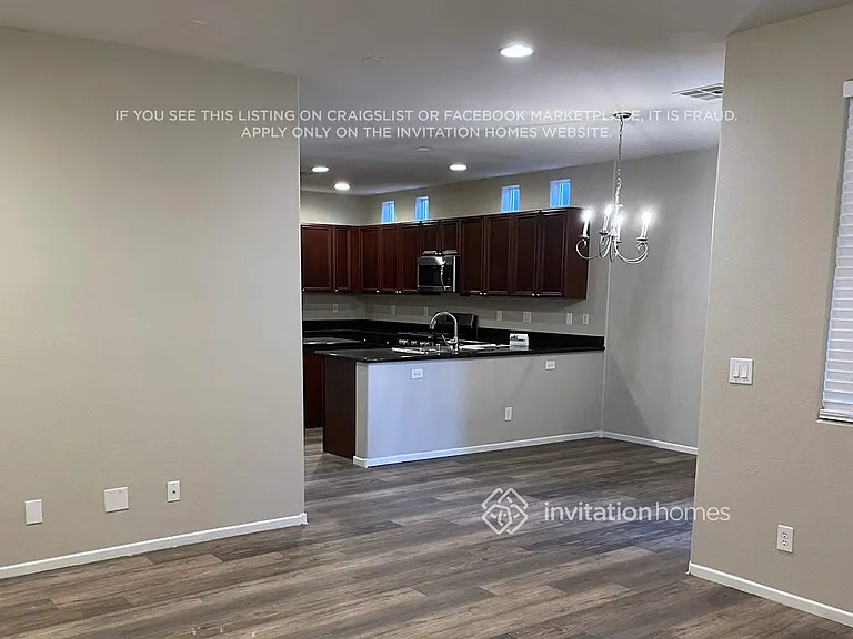 10536 Danielson Ave — Photo 5