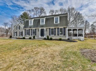 5 Hanover Ln, West Newbury, MA 01985