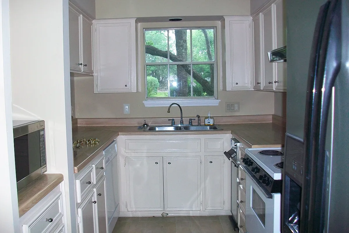 Building Photo - 203 Ridgewood