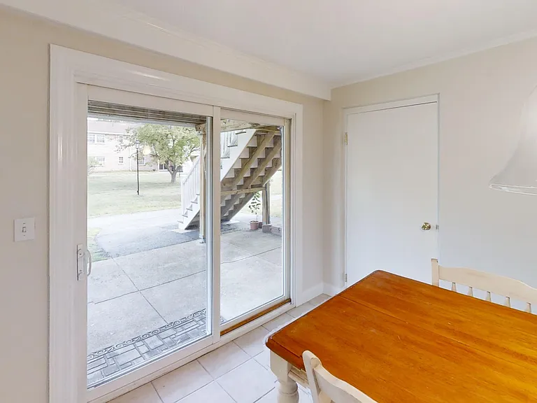 30 Washington Park Dr #5 — Photo 12