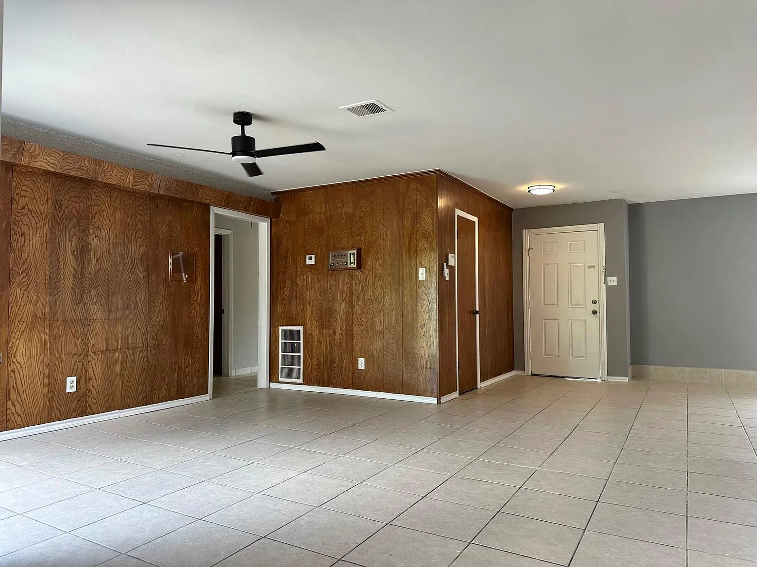 5 bed, 2.0 bath, $2,000 — Photo 4
