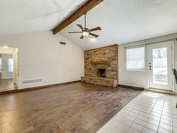 4th image of 5612 Shady Hill Ln #1