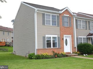 2323 Morris Dr, East Petersburg, PA 17520