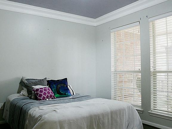 5th image of 3607 Garden Way