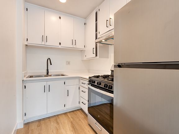 2nd image of 10015A E Alondra Blvd #14