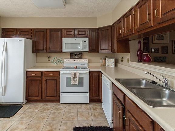 5th image of 4910 Bunclody Ct