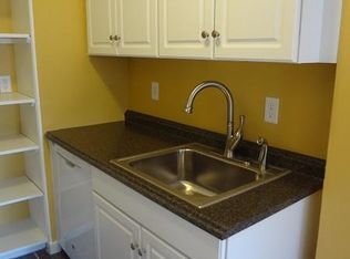 202 Dartmouth St APT 14, Portland, ME 04103