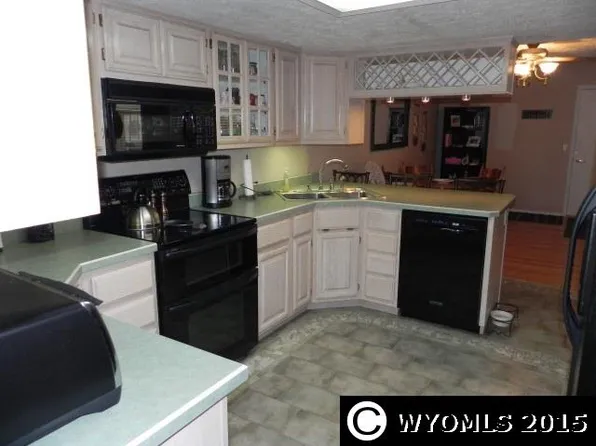 291 Indian Paintbrush St #3, Casper, WY 82604