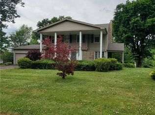 984 Vienna Ave, Niles, OH 44446