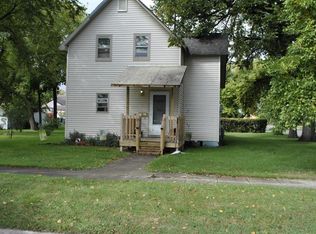403 Summit Ave, Grafton, ND 58237