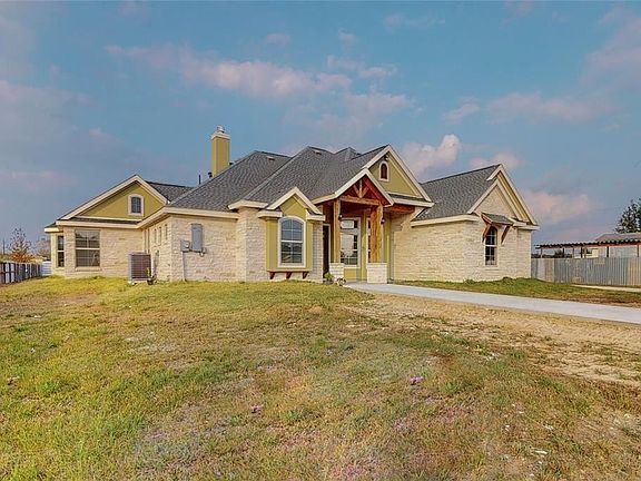 4th image of 605 & 617 County Road 3558