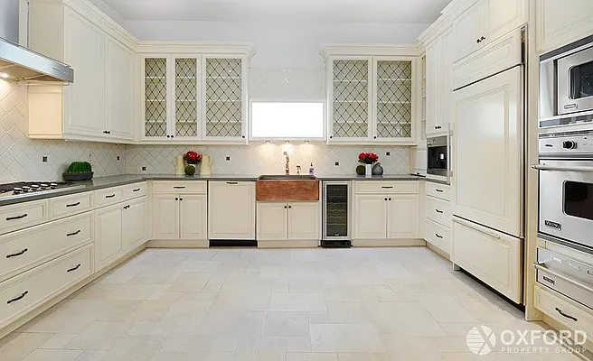 Rented by Oxford Property Group | media 26