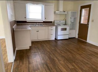 514 N Alamo St, Refugio, TX 78377