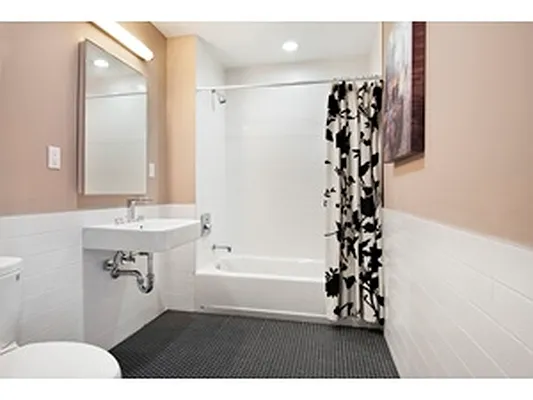 Sold by Corcoran | media 7