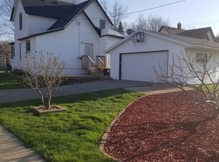 300 Irvin St, West Concord, MN 55985