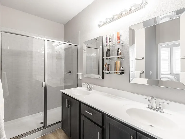 7801 Frida Bnd — Photo 21