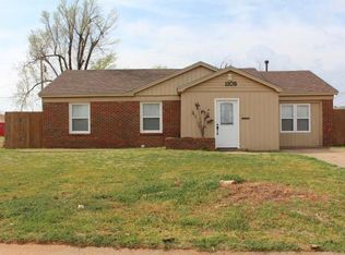 1109 N York St, Altus, OK 73521