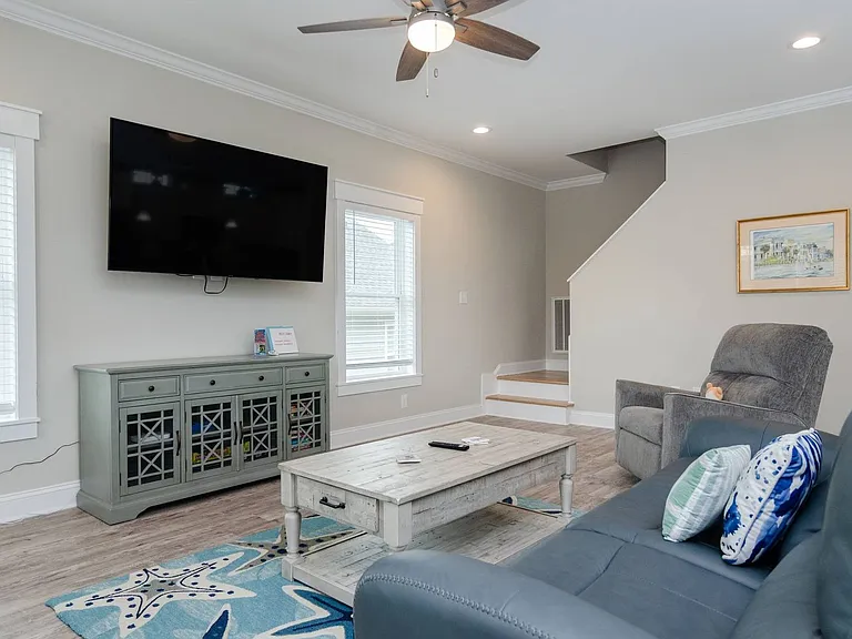 208 Spartanburg Ave — Photo 11