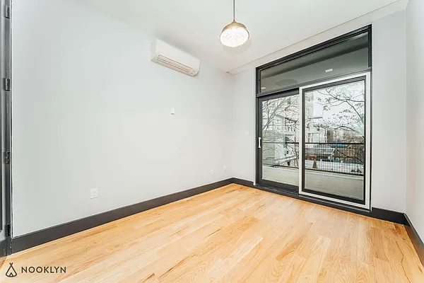 Rented by Nooklyn NYC LLC | media 14