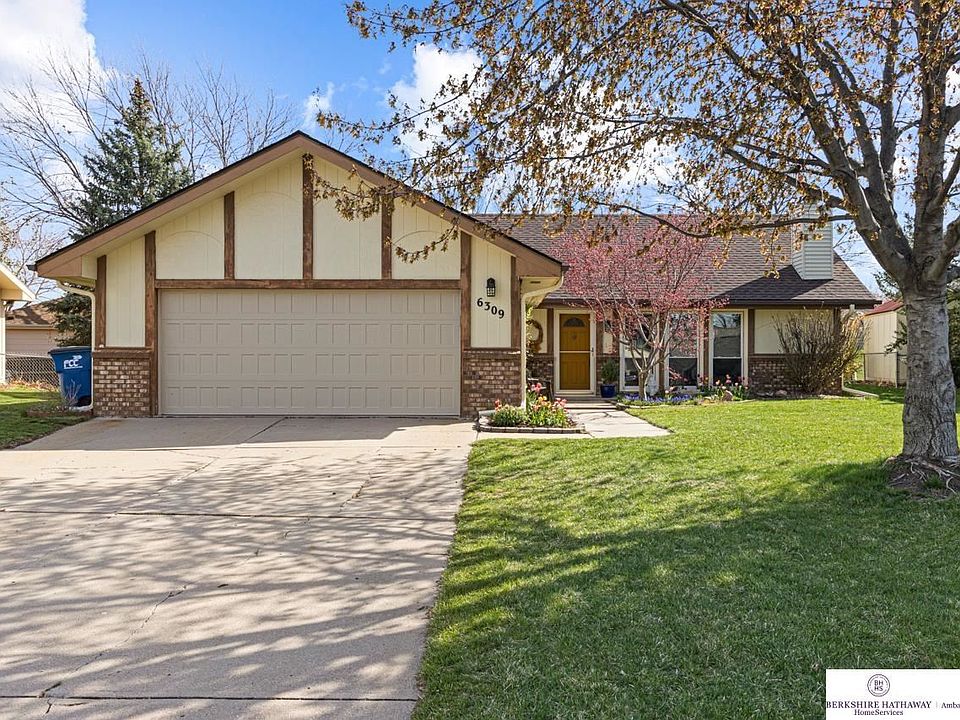 1st image of 6309 S 108th Ave