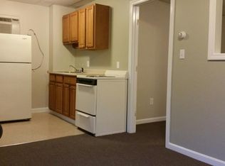 147 University Ave, Lowell, MA 01854