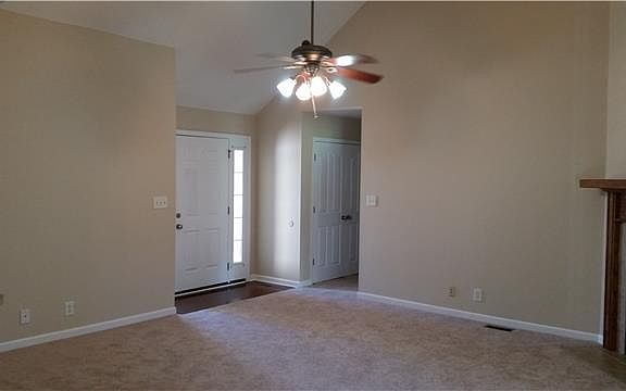 3rd image of 812 Cindy Jo Ct